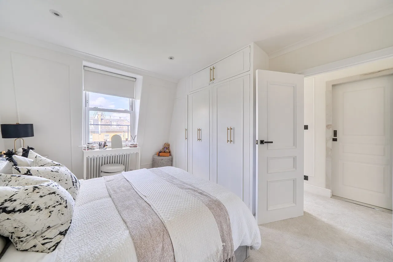 Third Floor Flat, 19 Westgate Terrace, London, photo 9