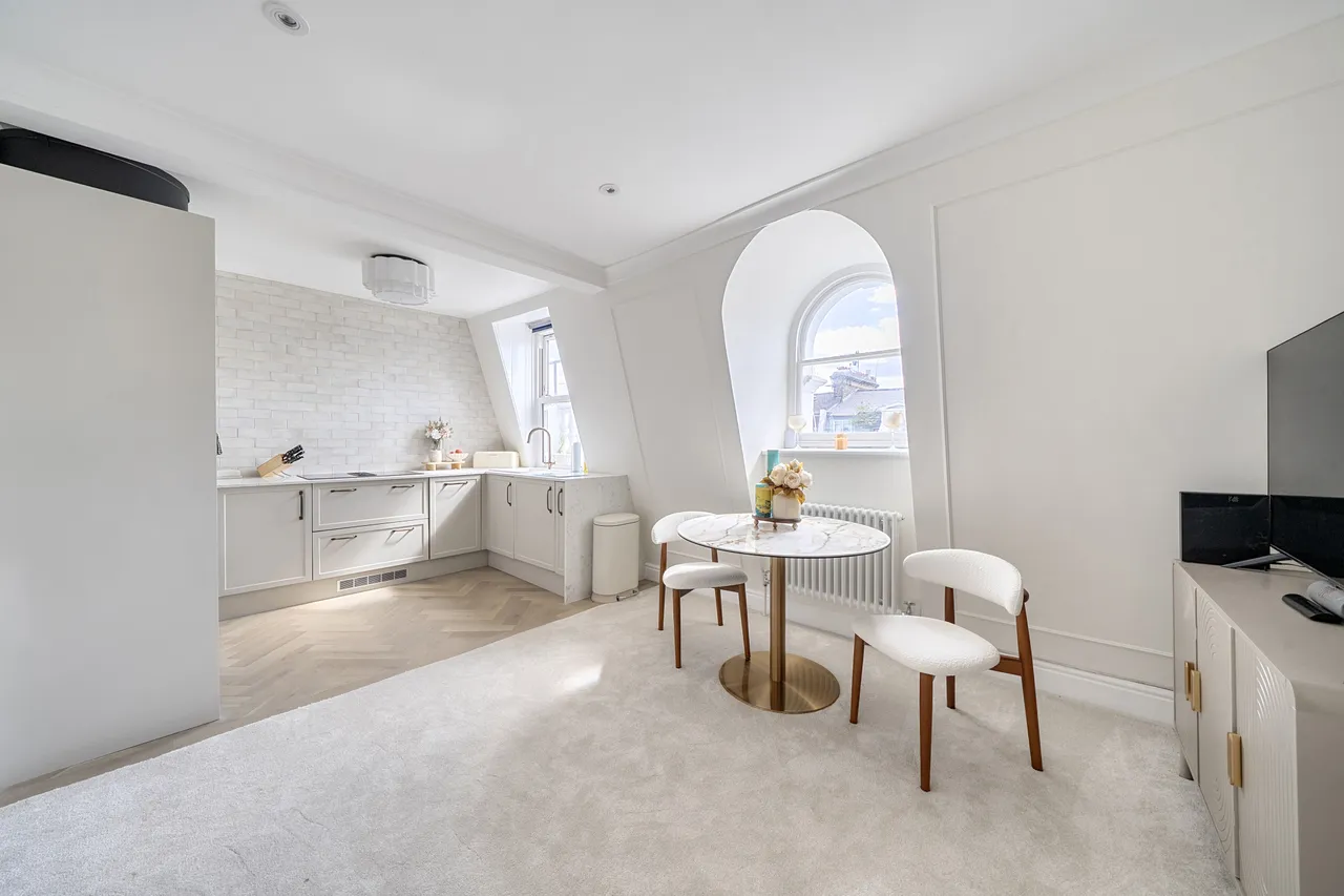 Third Floor Flat, 19 Westgate Terrace, London, photo 7