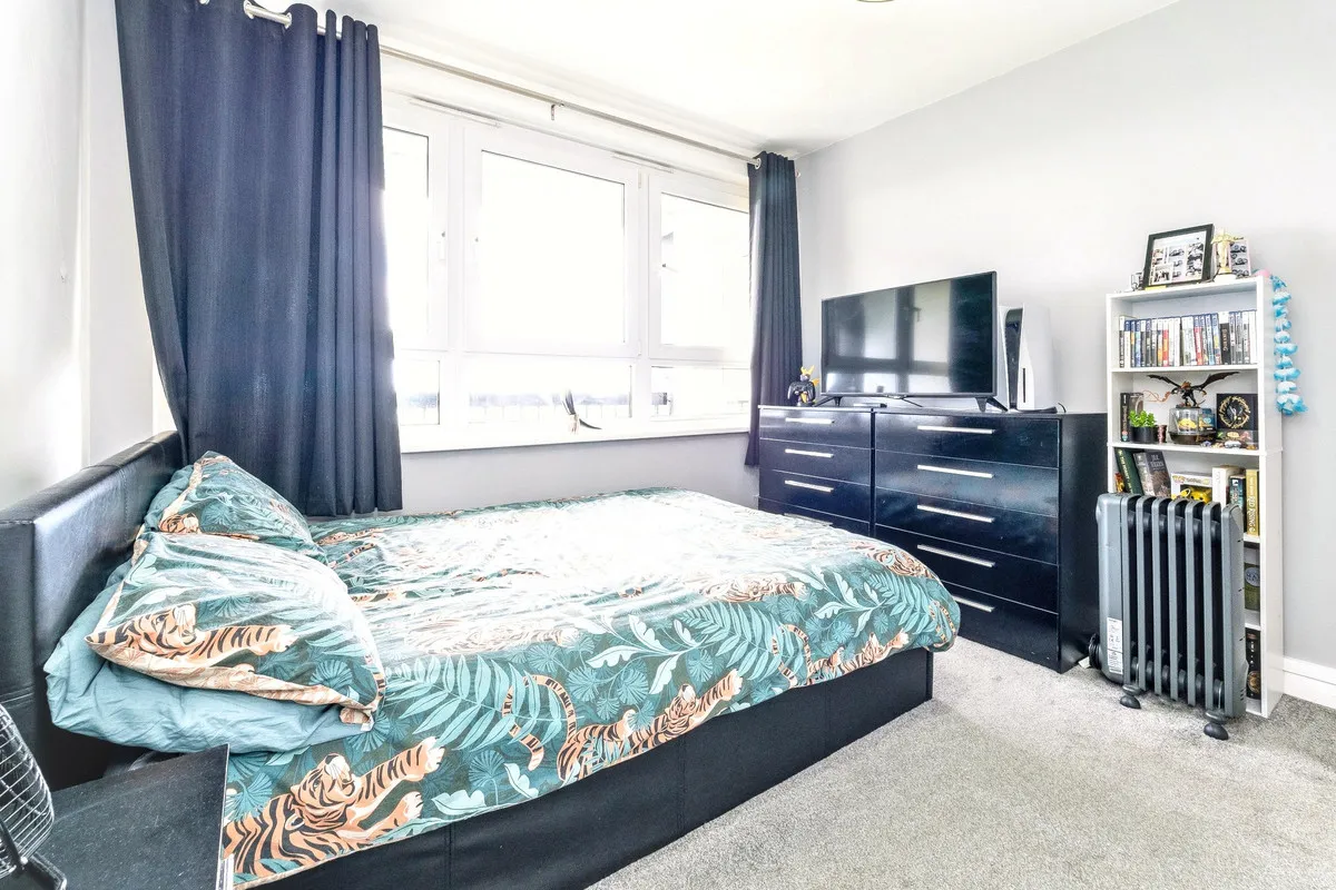 Slewins Close, Hornchurch, RM11, photo 14