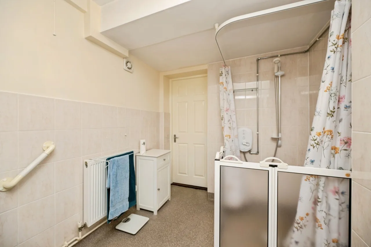 Titford Road, Oldbury, B69, photo 9