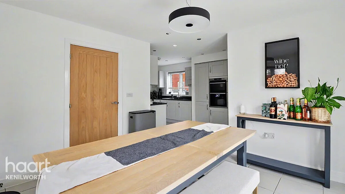 Kensington Close, Stratford-Upon-Avon, CV37, photo 14