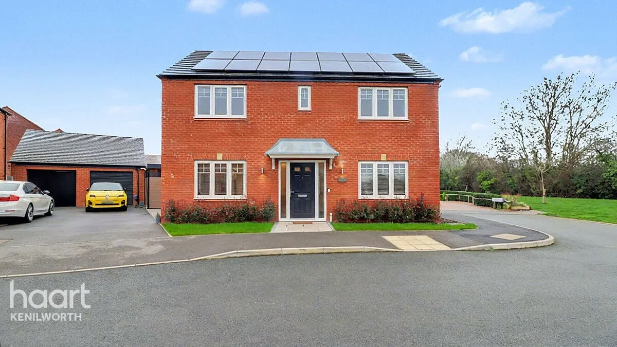 4 bed house for sale, Kensington Close, Stratford-Upon-Avon, CV37