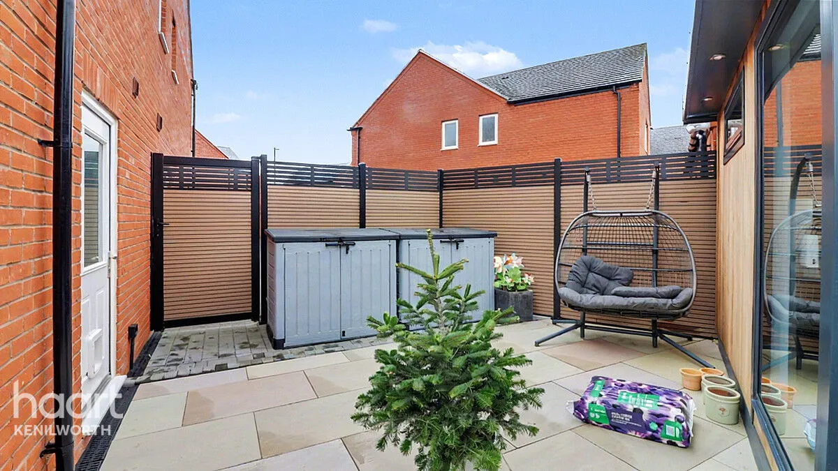 Kensington Close, Stratford-Upon-Avon, CV37, photo 31