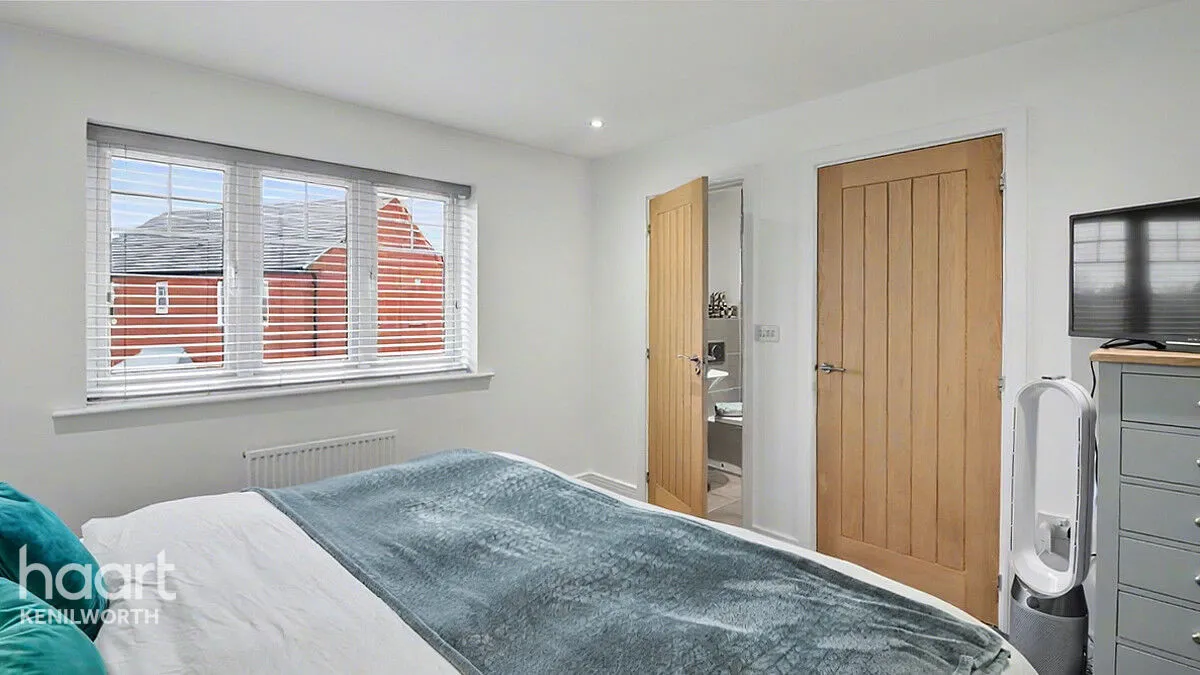 Kensington Close, Stratford-Upon-Avon, CV37, photo 18