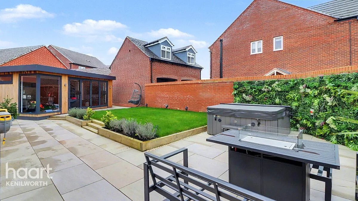 Kensington Close, Stratford-Upon-Avon, CV37, photo 25