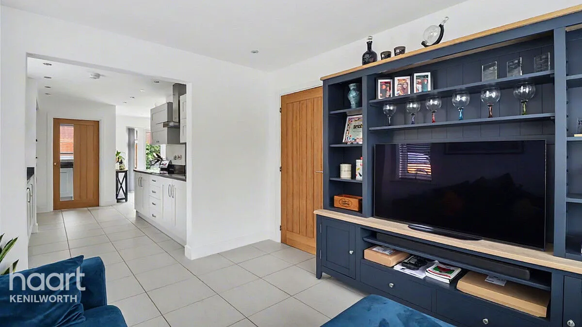 Kensington Close, Stratford-Upon-Avon, CV37, photo 10