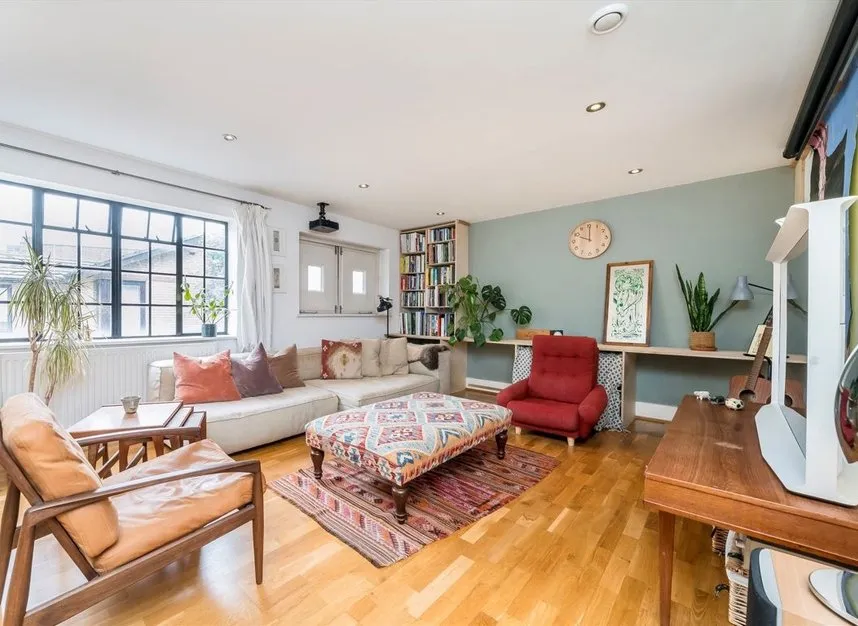 Orleston Mews, Holloway, N7, photo 6