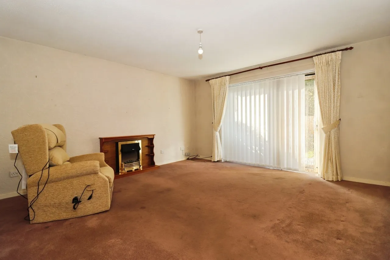 Stonechat Gardens, Bristol, BS16, photo 4