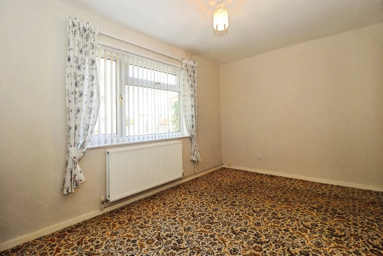 Stonechat Gardens, Bristol, BS16, photo 6