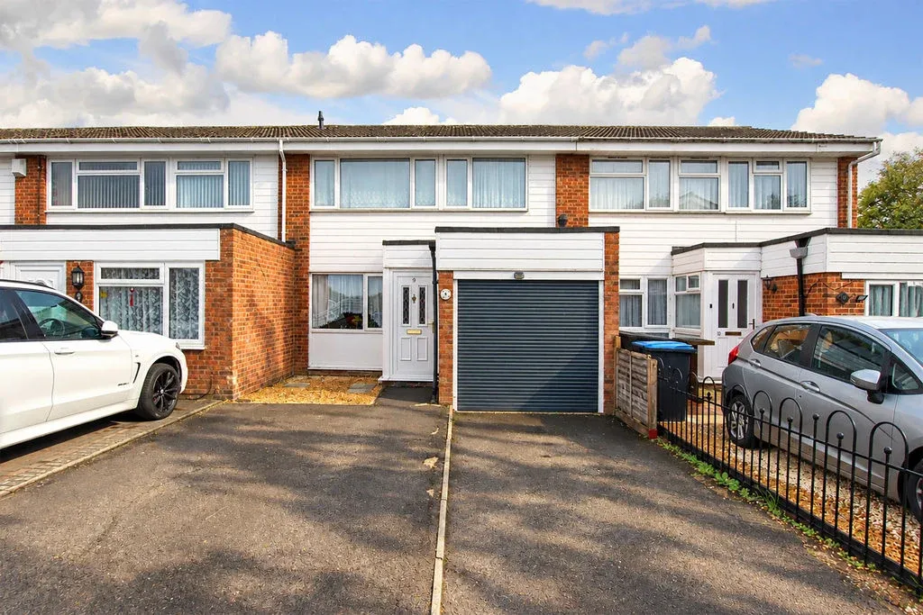 3 bed house for sale, Catherine Close, Hemel Hempstead, HP2