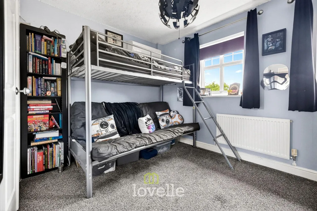 Larkspur Avenue, Healing, DN41, photo 16