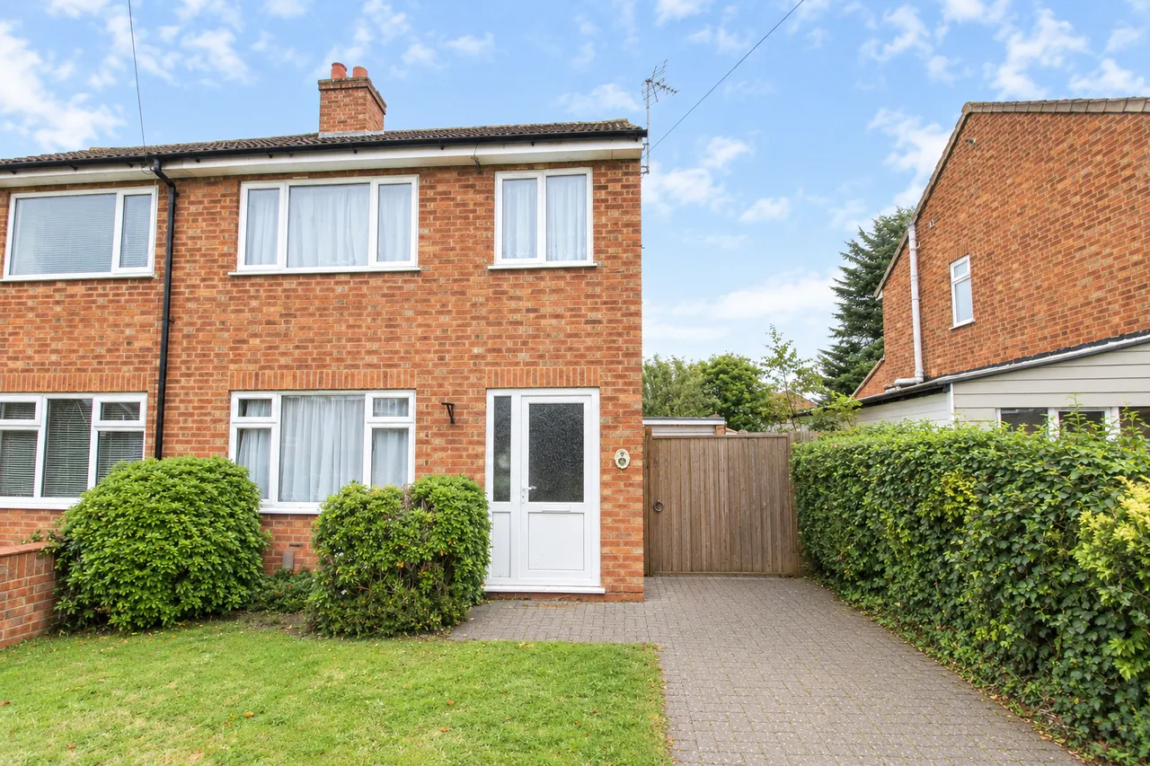 3 bed house for sale, Chantry Road, Kempston, MK42