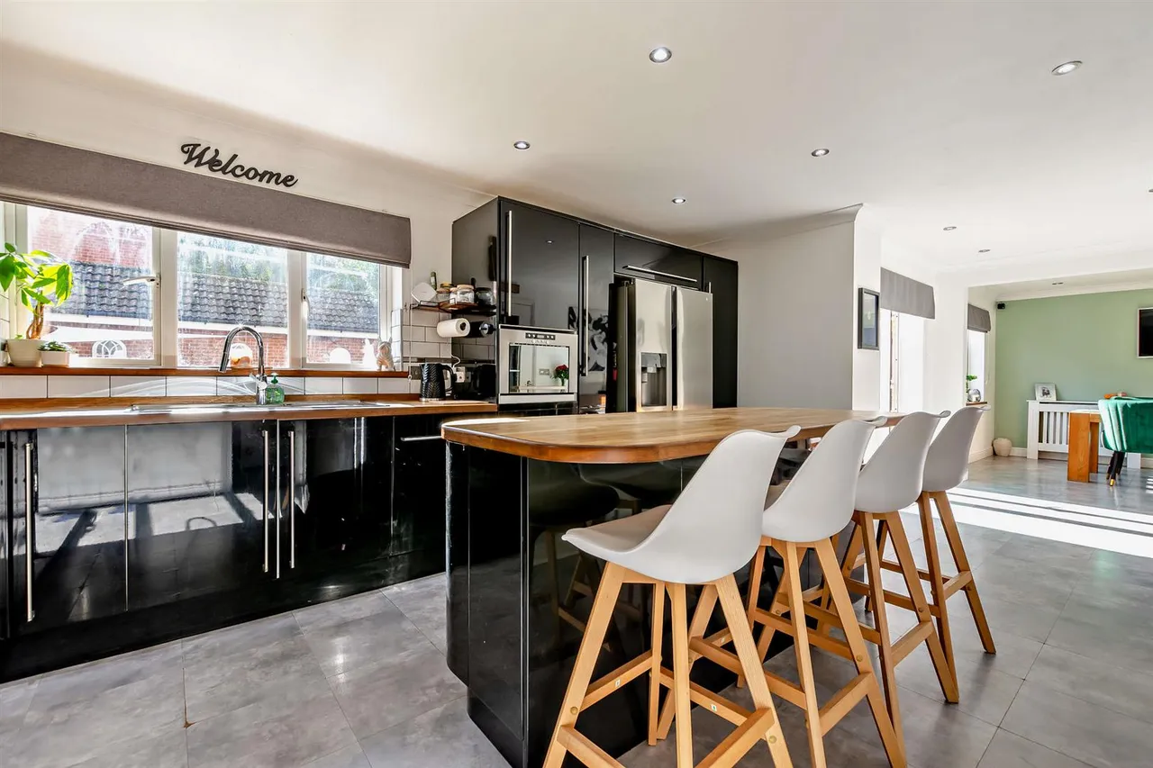 Hanson Drive, Maidstone, photo 2