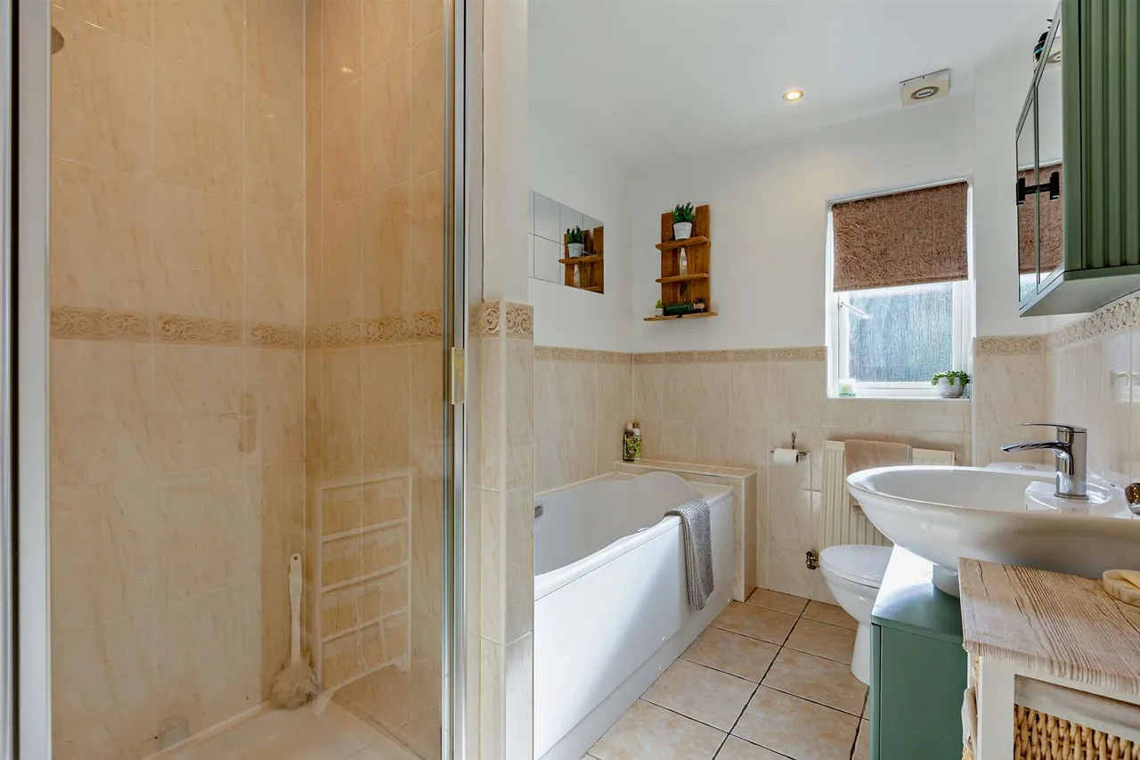 Hanson Drive, Maidstone, photo 21