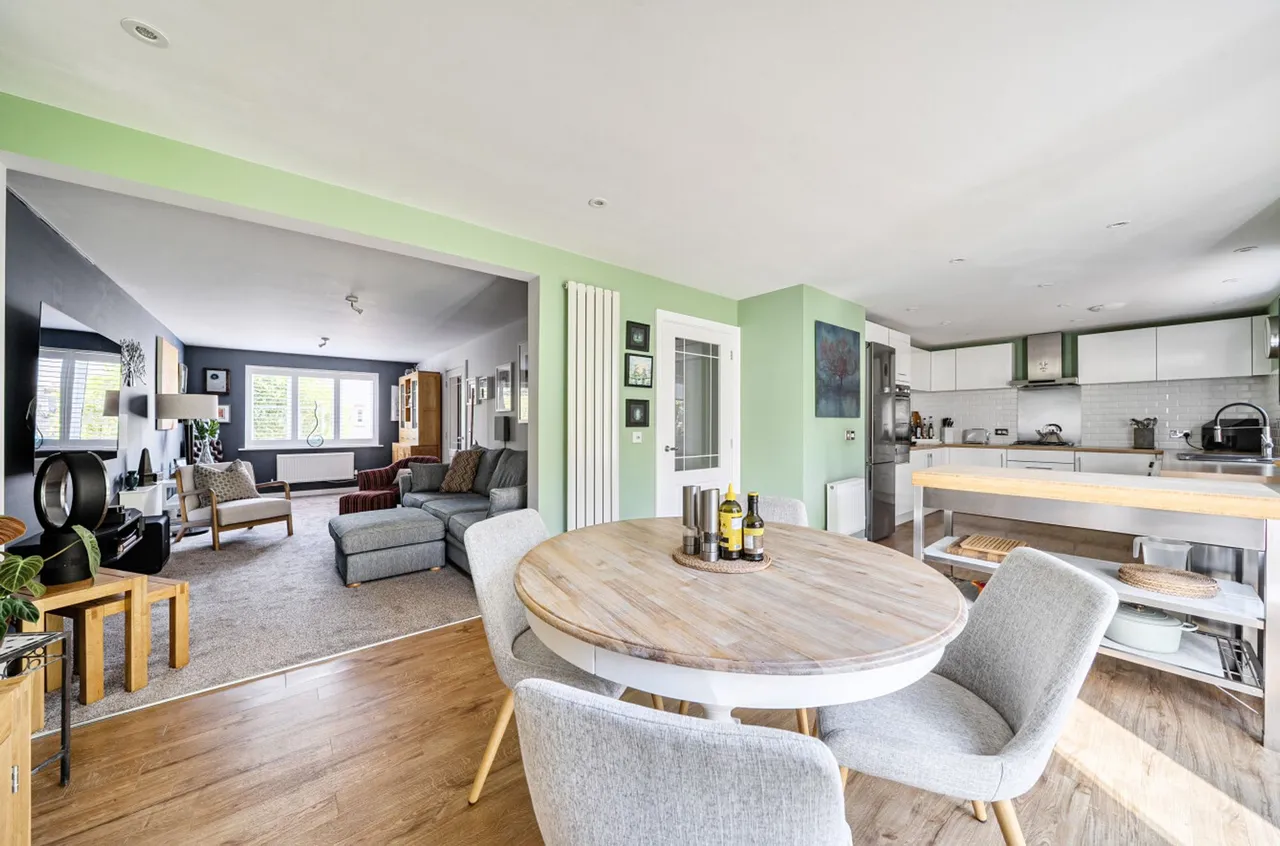 Fellows Gardens, Yapton, BN18, photo 2