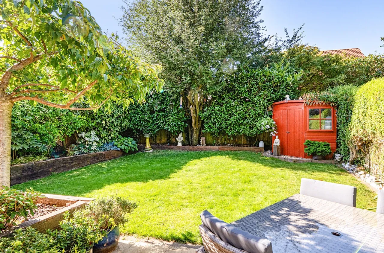 Fellows Gardens, Yapton, BN18, photo 18