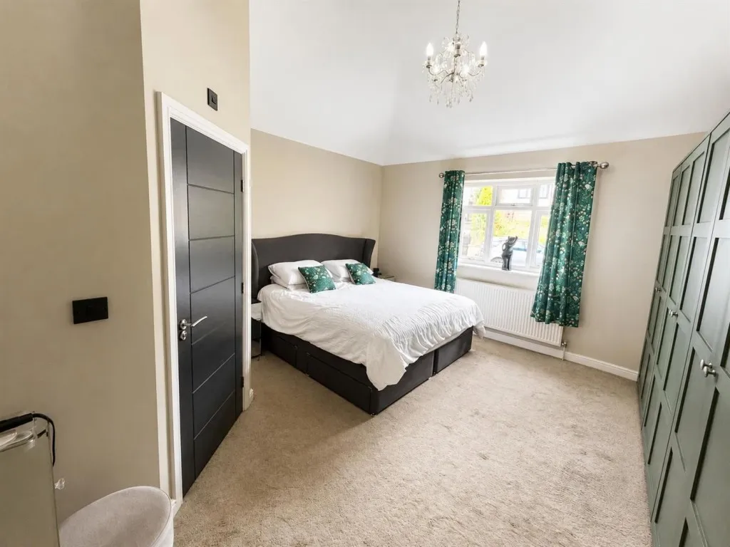 Alter Drive, Riddlesden, BD20, photo 17