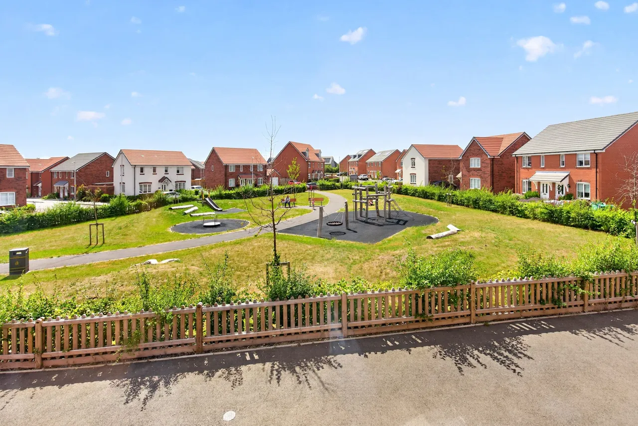 Jubileum Crescent, Pershore, WR10, photo 20