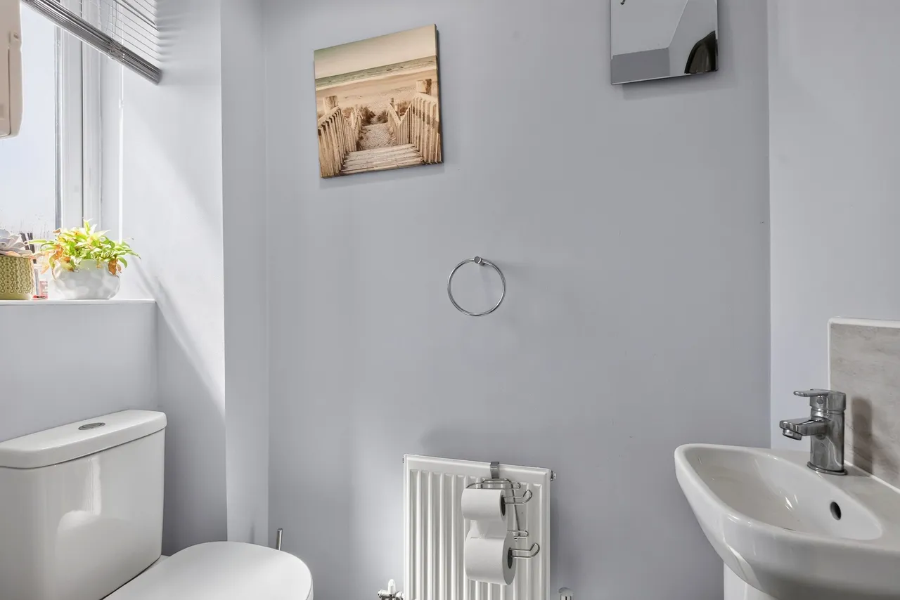 Jubileum Crescent, Pershore, WR10, photo 7