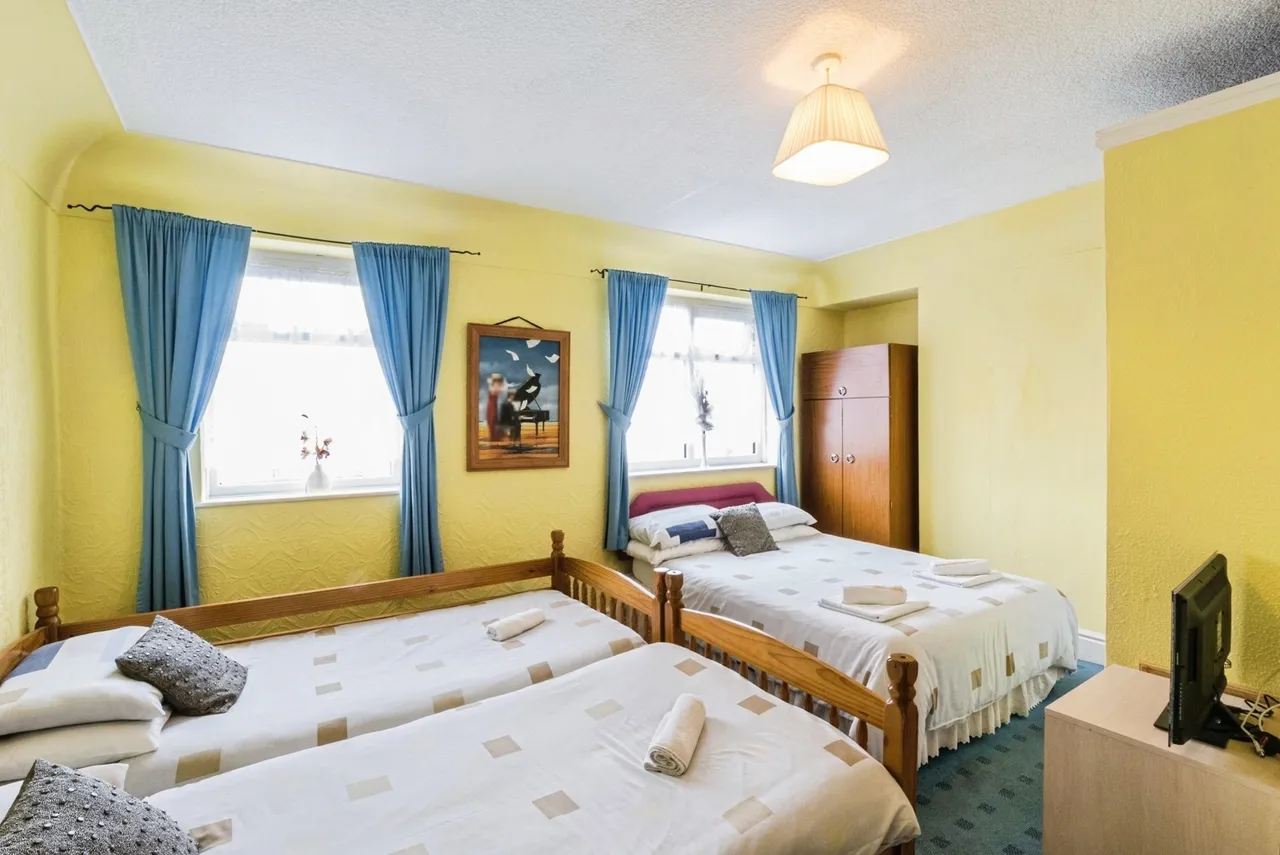 Lytham Road, Blackpool, FY1, photo 29