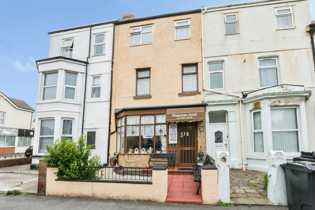 9 bed house for sale, Lytham Road, Blackpool, FY1