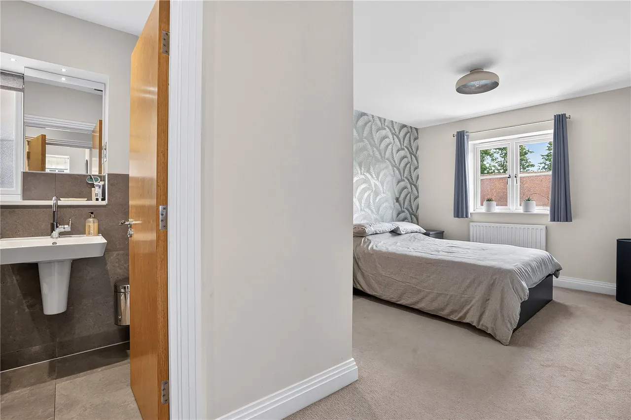 Boxwood Grove, West End, GU24, photo 12