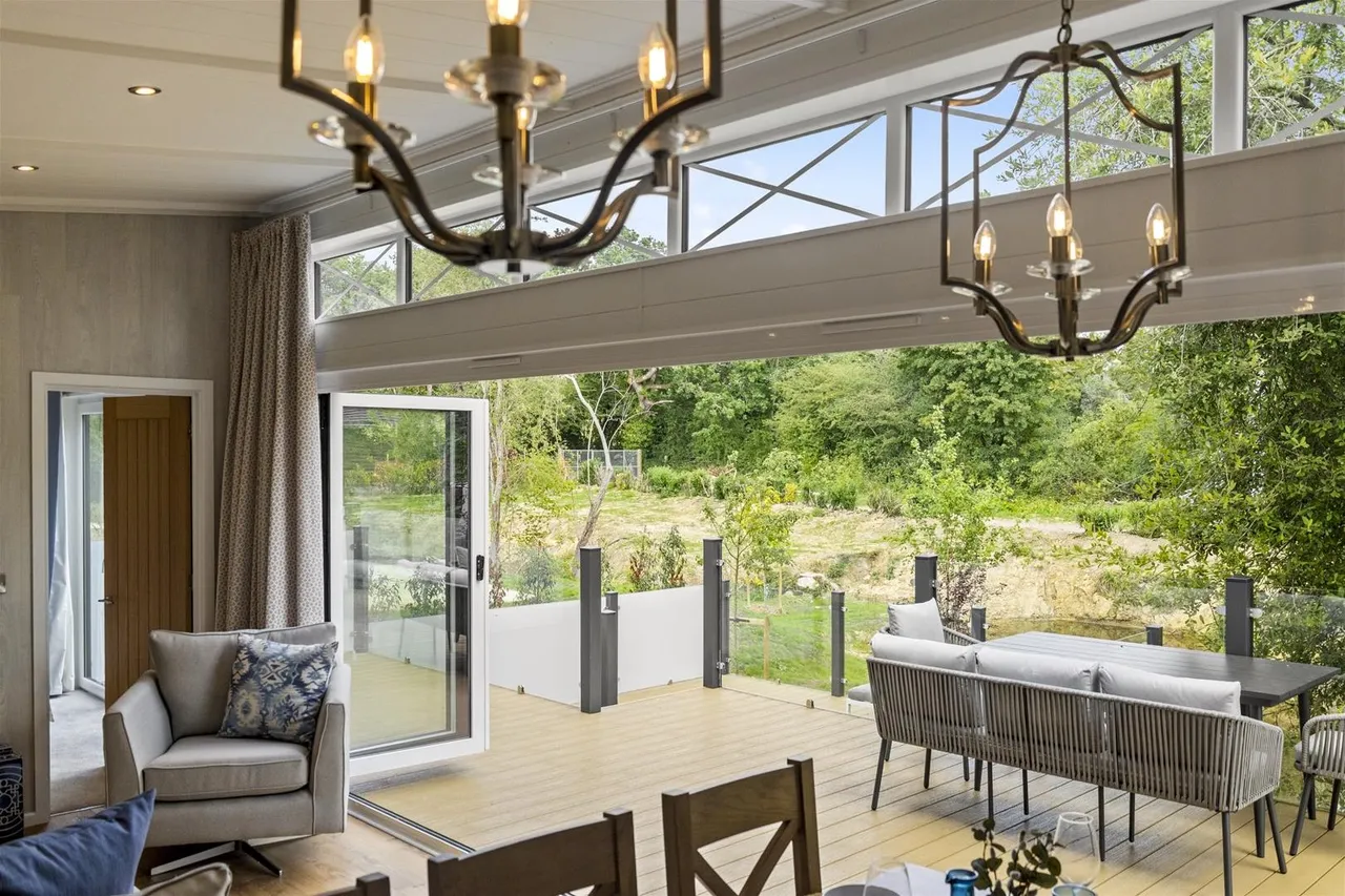 Bluebell Park, Sumners Ponds, Barns Green, Horsham, photo 30