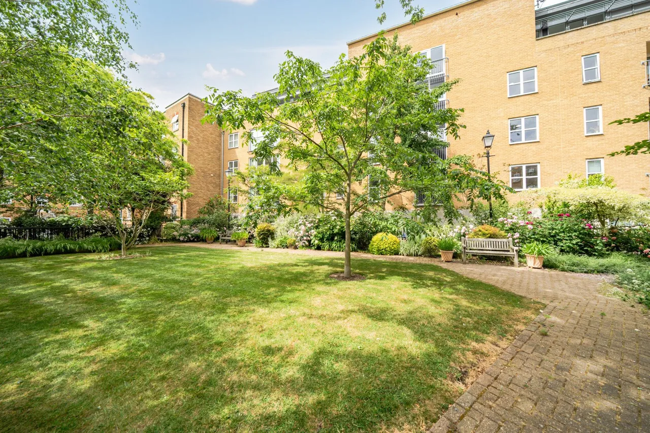 Leathermarket Court, SE1, photo 10