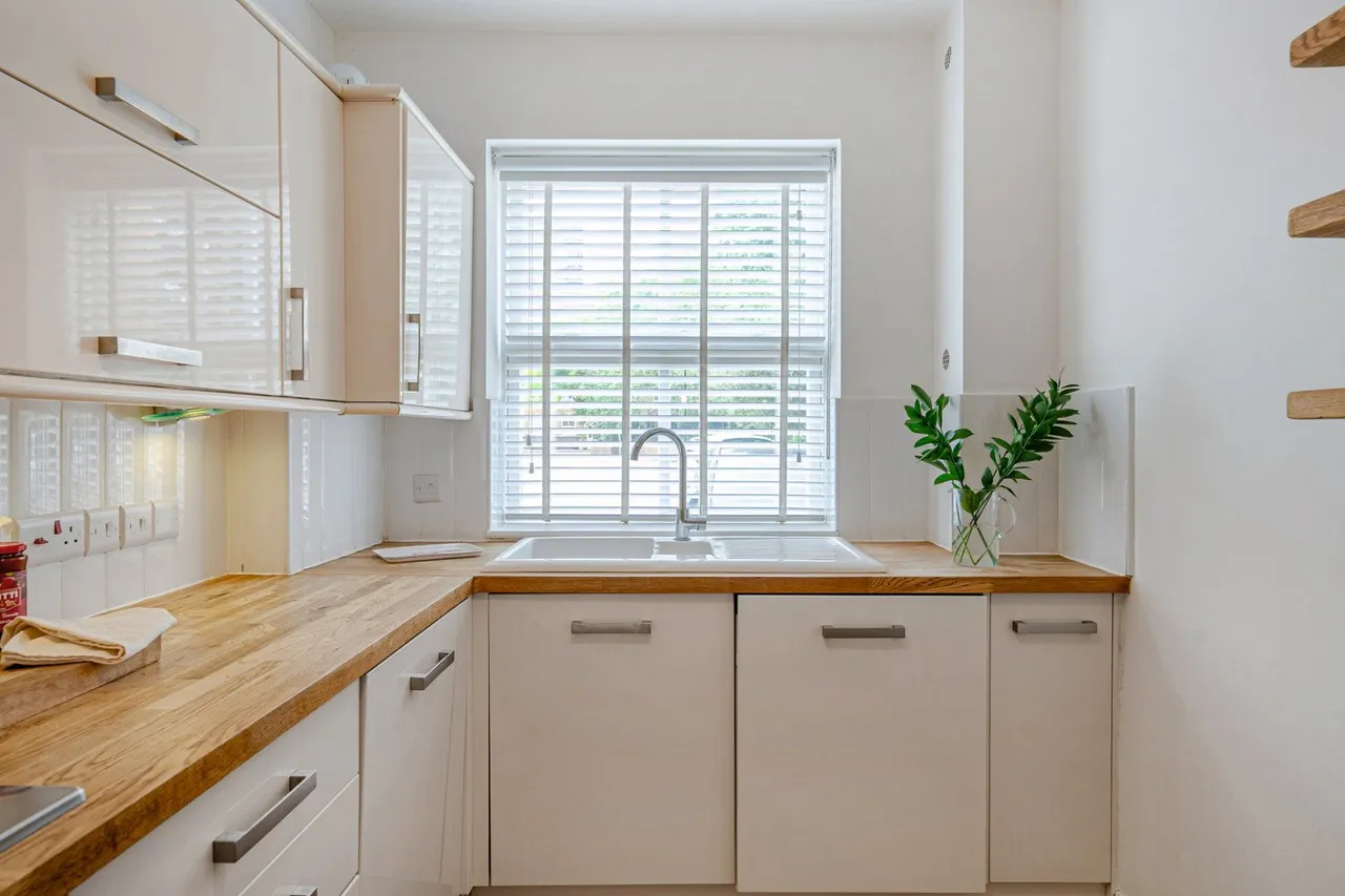 Leathermarket Court, SE1, photo 17