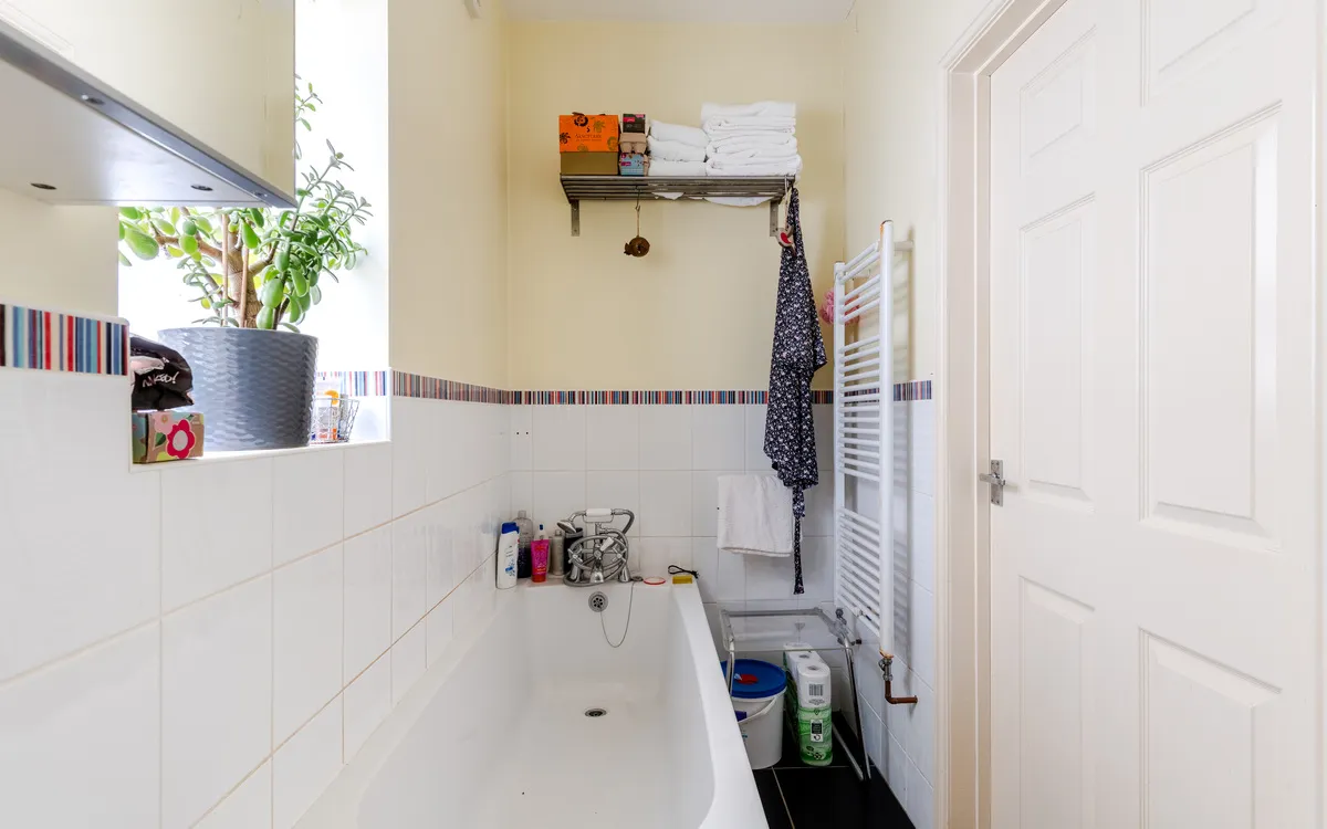 Westerleigh Road, Downend, BS16, photo 6