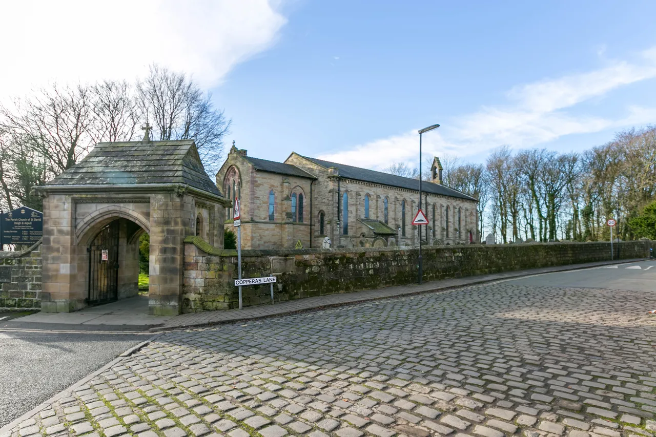Haigh Road, Aspull, WN2, photo 12