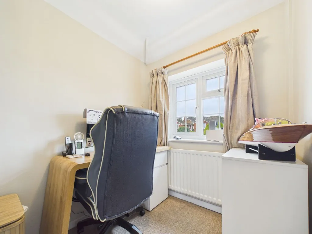 Tilling Close, Tilehurst, RG31, photo 16