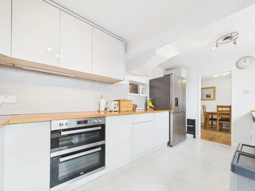 Tilling Close, Tilehurst, RG31, photo 3