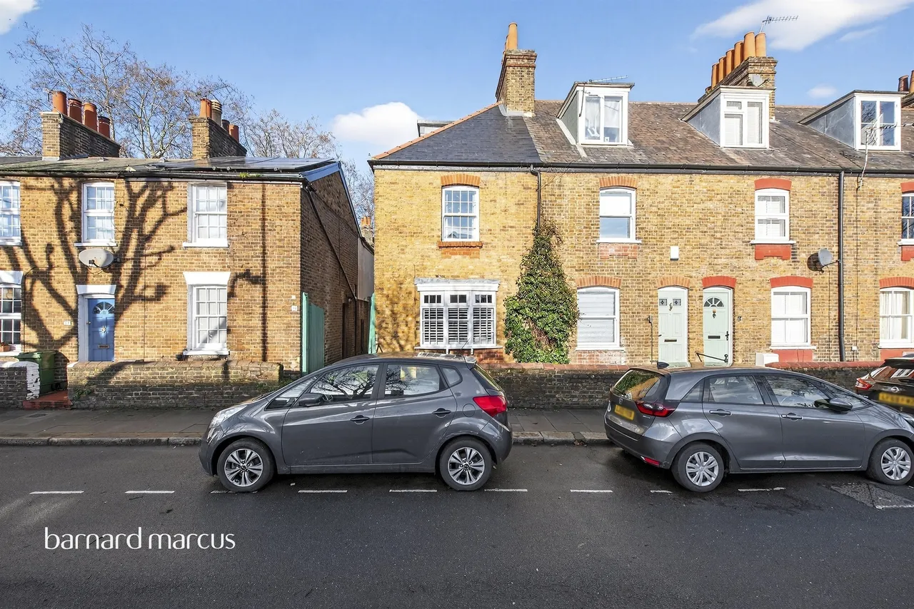 2 bed house for sale, Lower Mortlake Road, Richmond, TW9