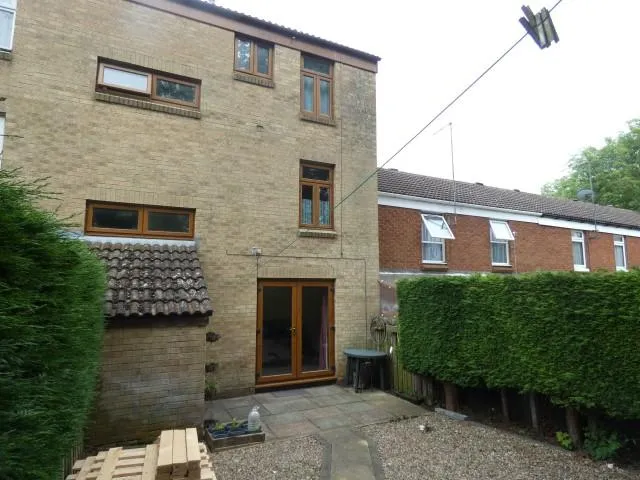 Snowbell Square, Northampton, NN3, photo 8