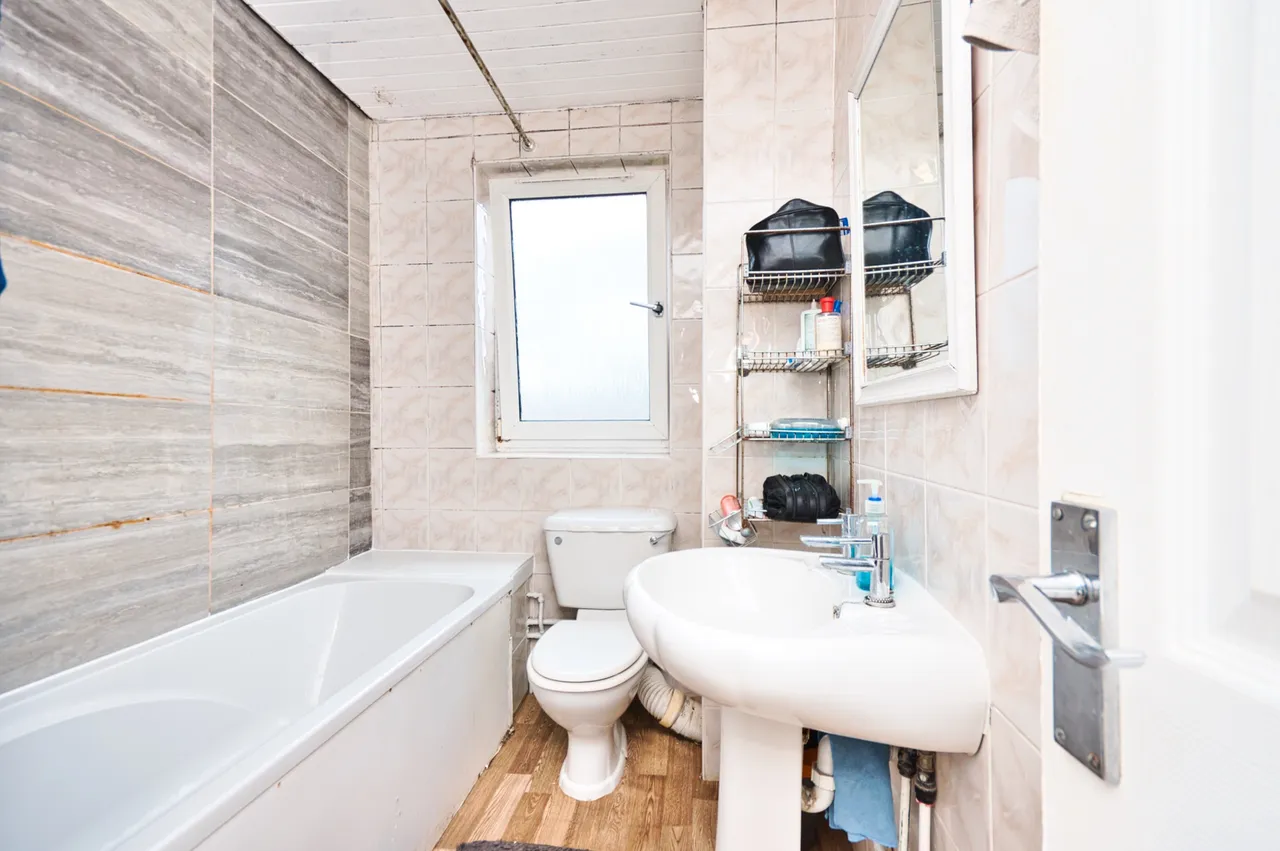 Portia Way, Mile End, E3, photo 10