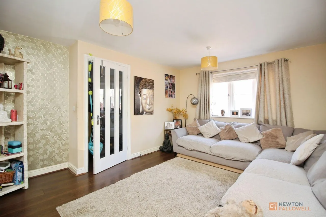Friswell Close, Barwell, LE9, photo 2