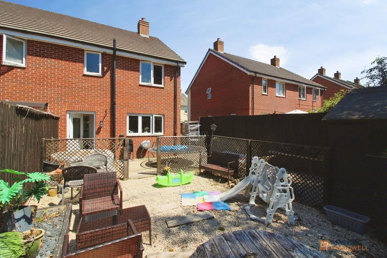Friswell Close, Barwell, LE9, photo 15