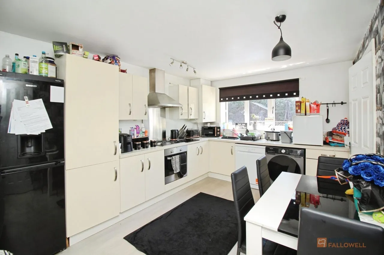 Friswell Close, Barwell, LE9, photo 5