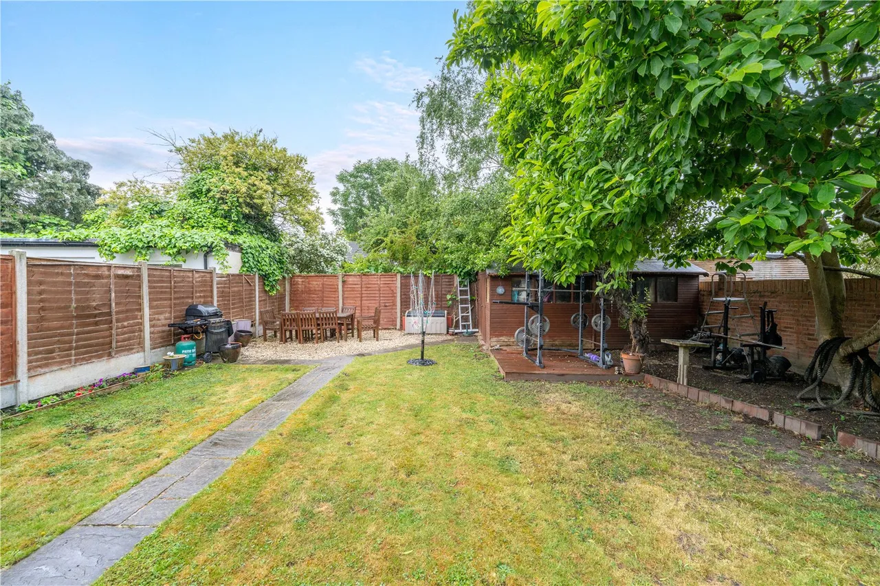 Powder Mill Lane, Twickenham, TW2 6EG, photo 12