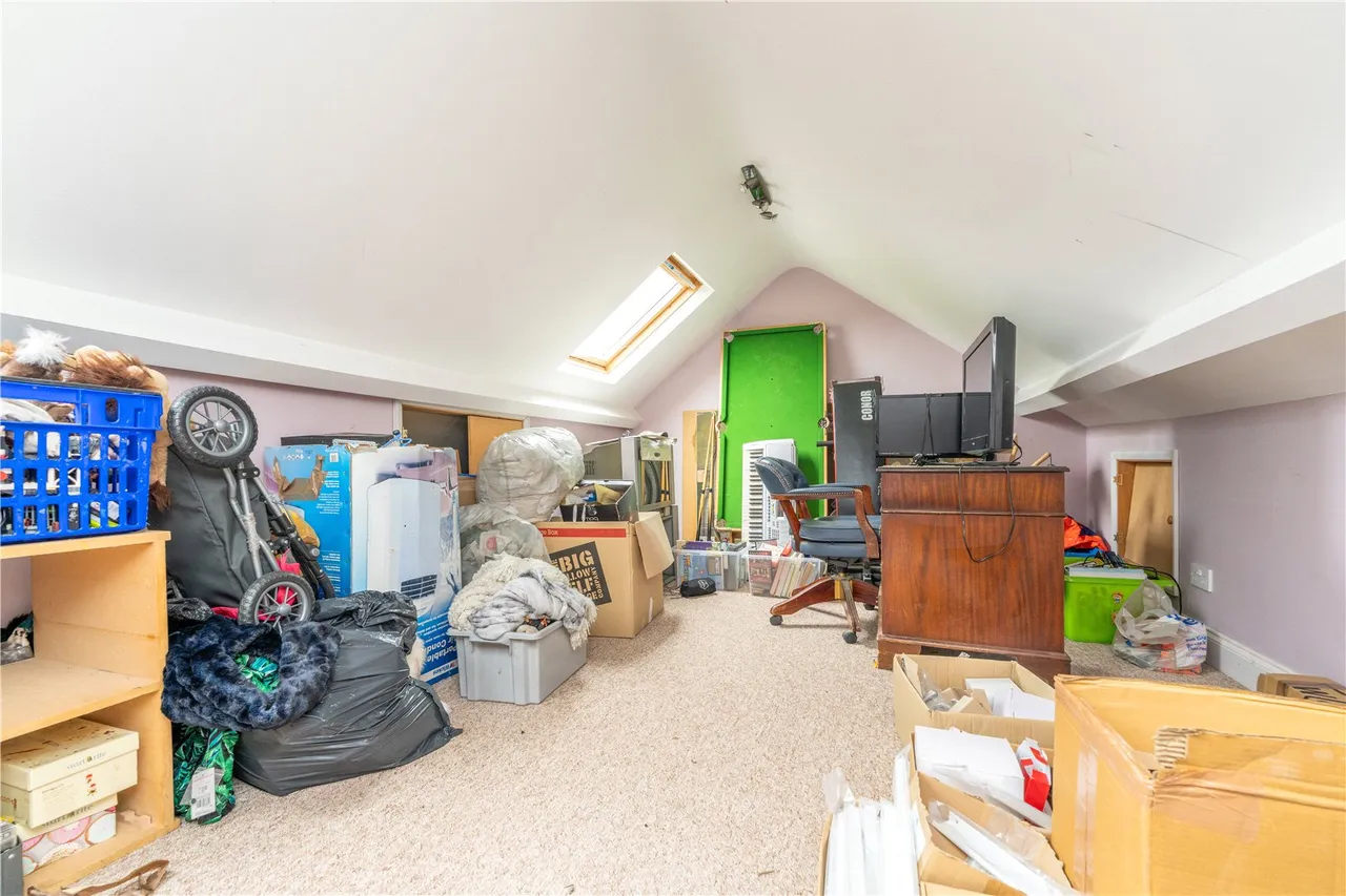 Powder Mill Lane, Twickenham, TW2 6EG, photo 10