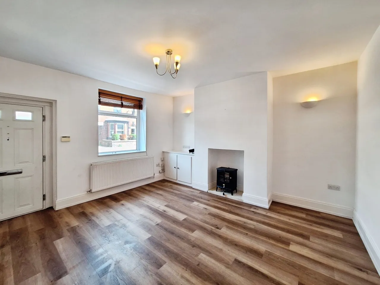 Stockport Road, Marple, SK6, photo 5