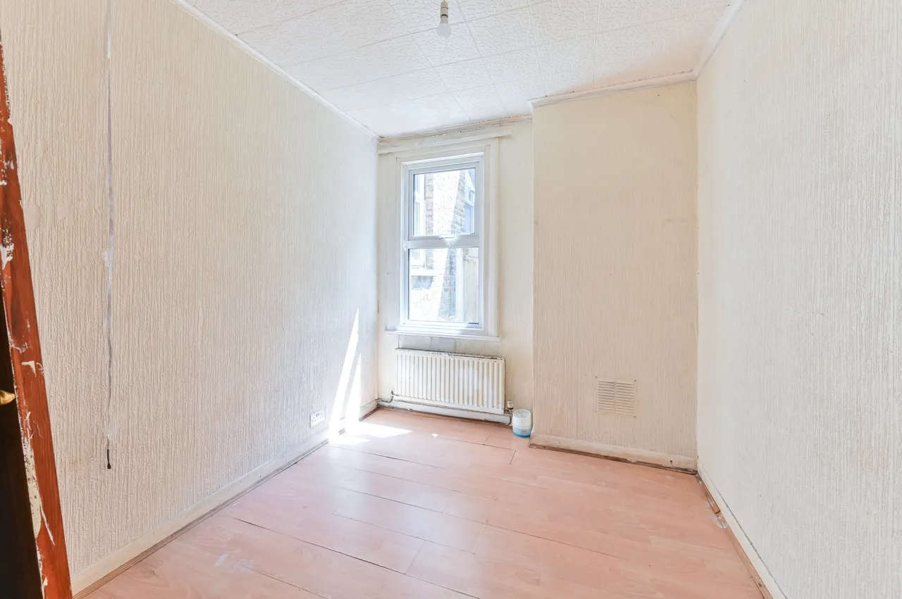 19 Hythe Road, Thornton Heath, photo 4
