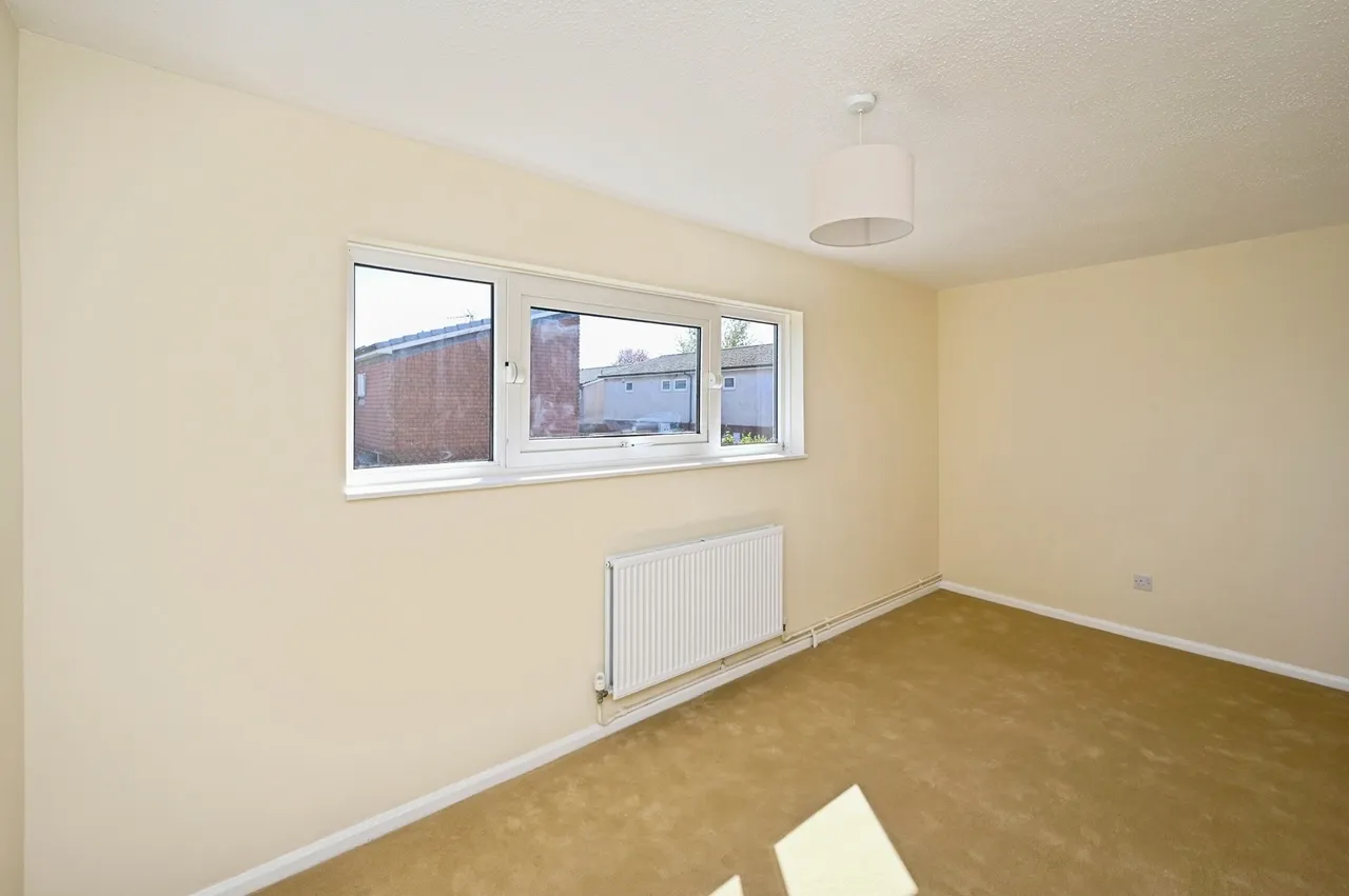 Redruth Drive, Mansfield, Nottinghamshire, NG18, photo 16