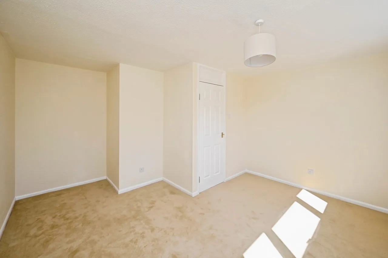 Redruth Drive, Mansfield, Nottinghamshire, NG18, photo 14