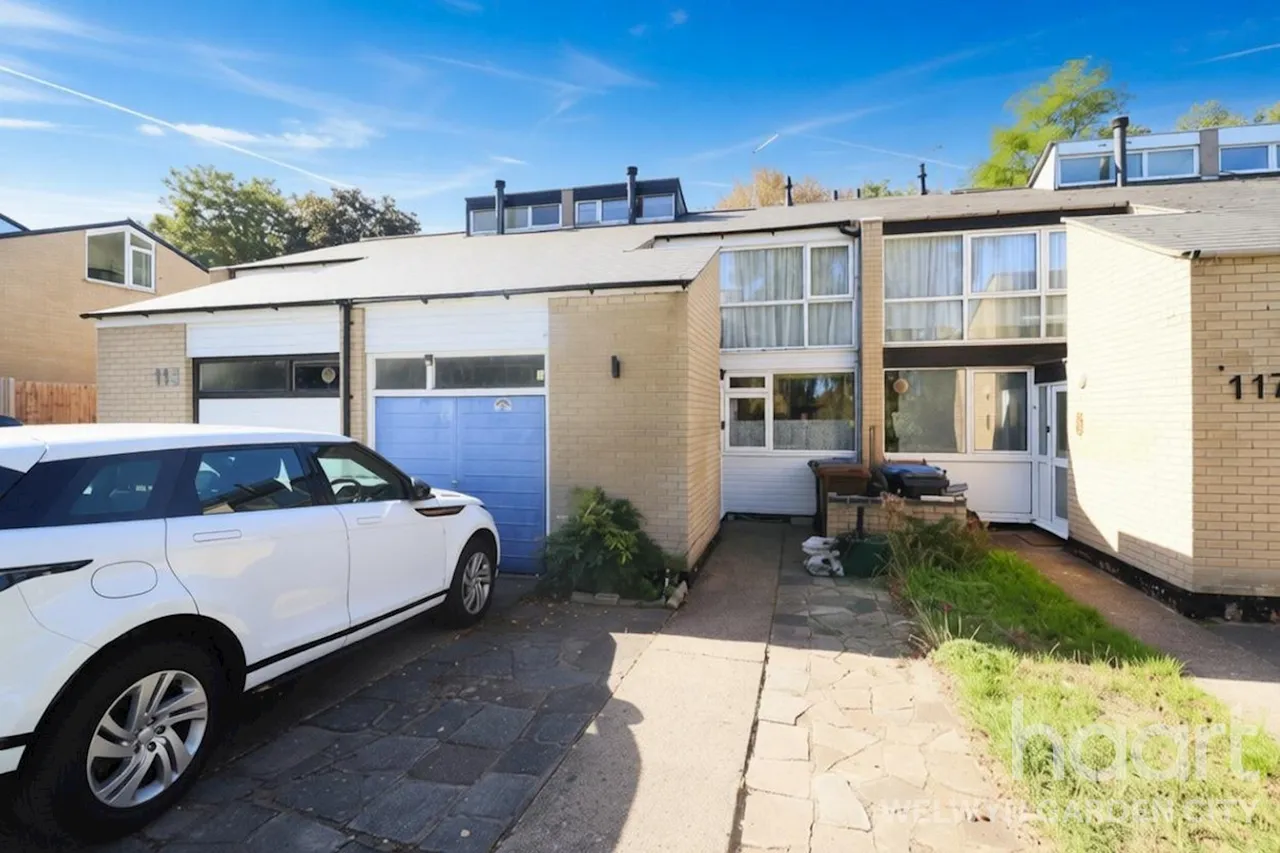 Daniells, Welwyn Garden City, AL7, photo 32