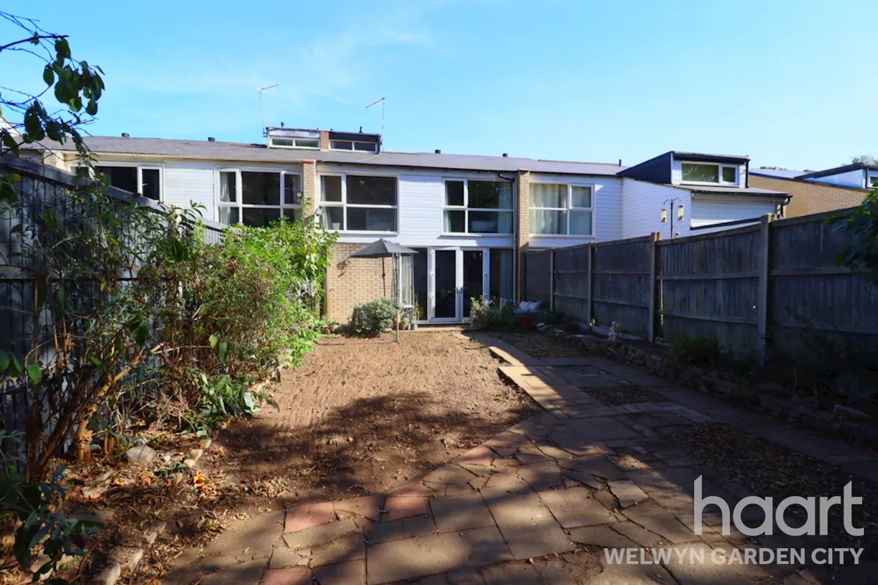 Daniells, Welwyn Garden City, AL7, photo 27