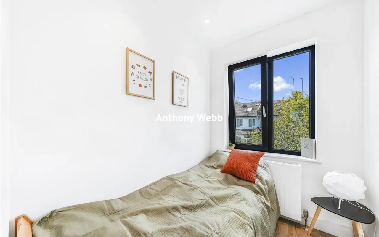 Falkland Avenue, New Southgate, N11, photo 13