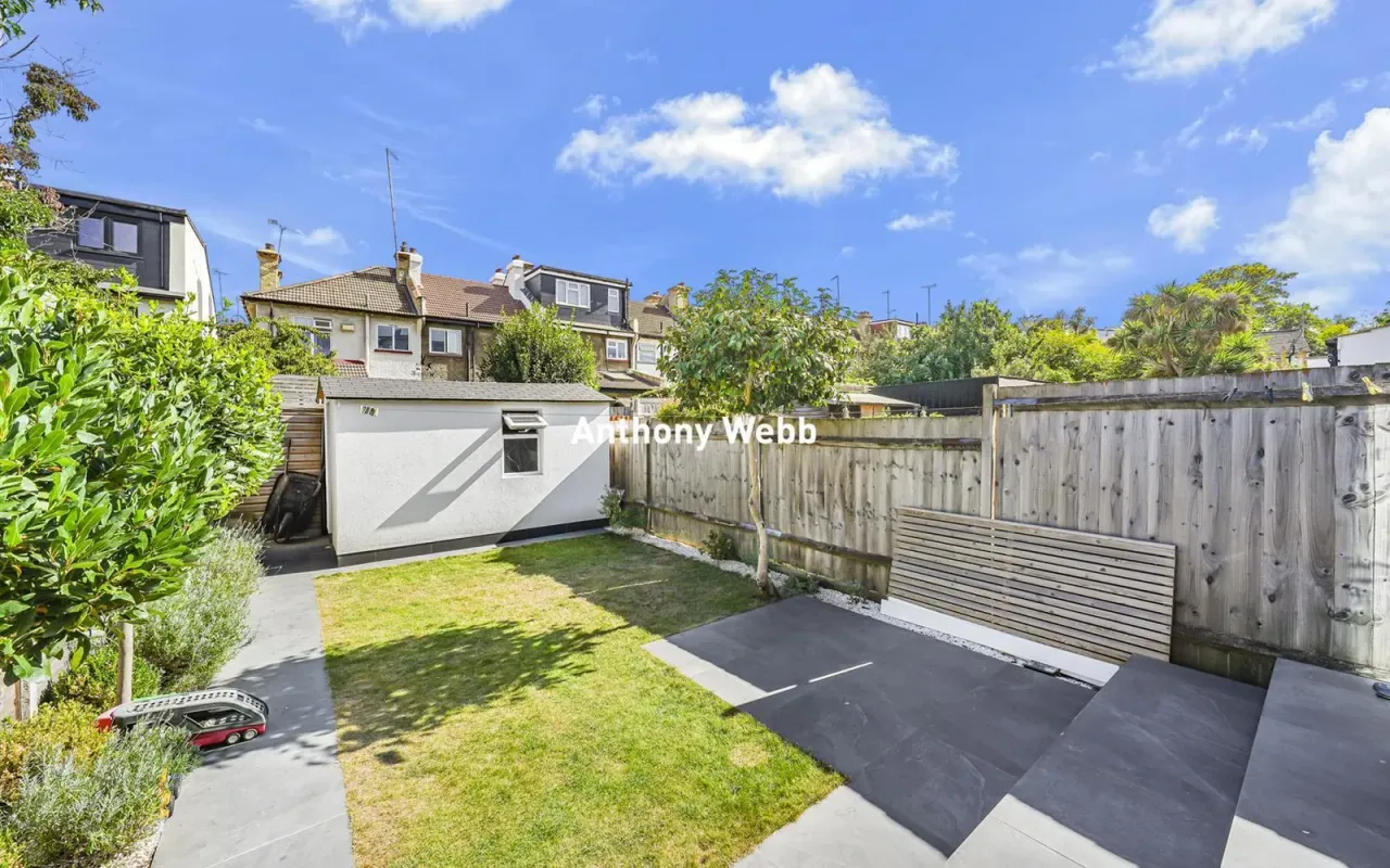 Falkland Avenue, New Southgate, N11, photo 18