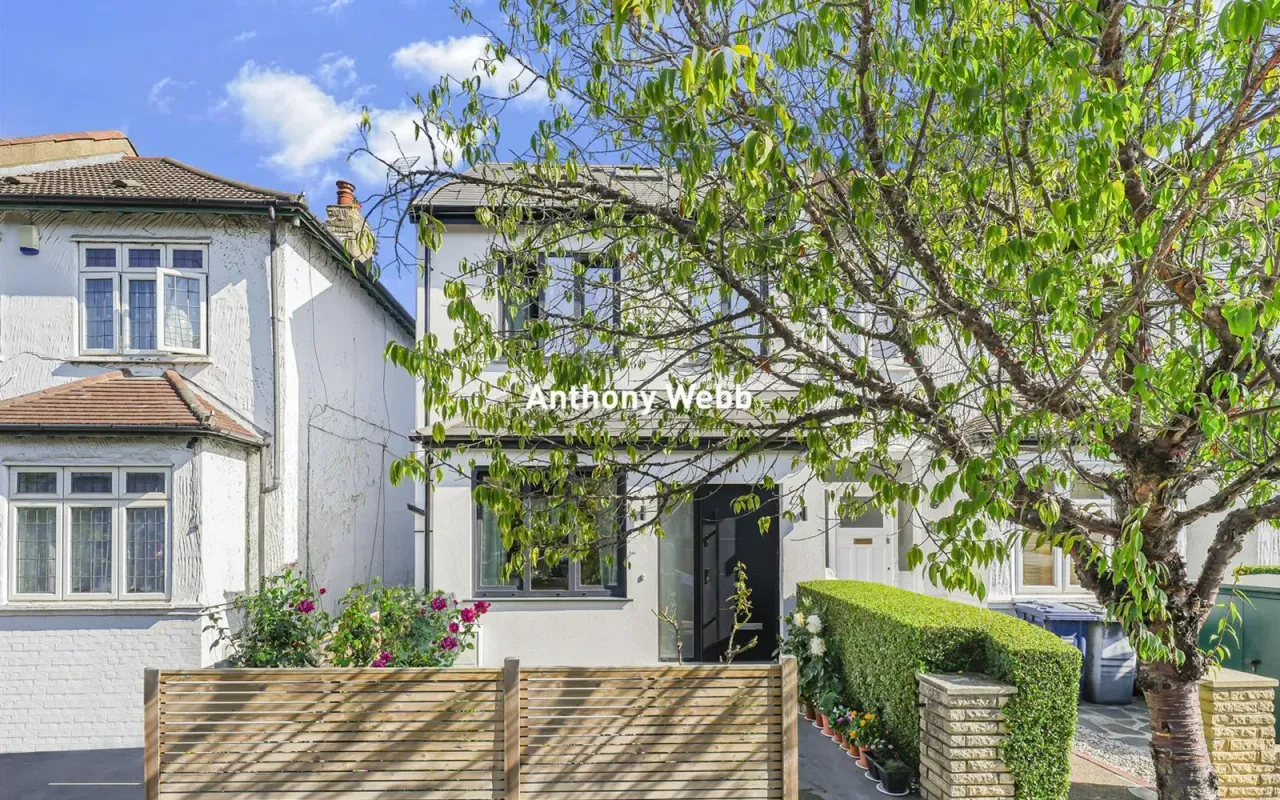 Falkland Avenue, New Southgate, N11, photo 2